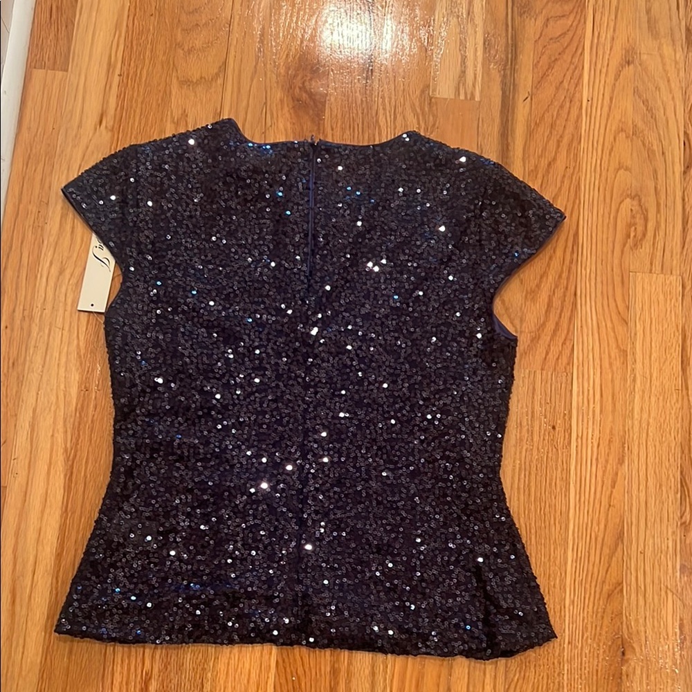 Eliza J Sequin Top - Picture 5 of 7